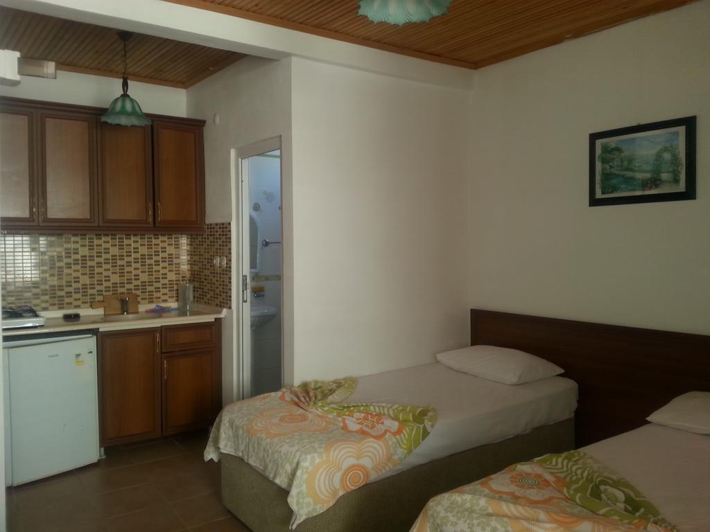 Ada Motel Türkeli Habitación foto